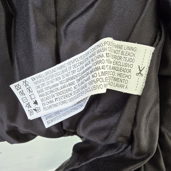 NWT Forever 21  Moto Sport Colorblock Faux Leather Jacket Size Small - Picture 9 of 9